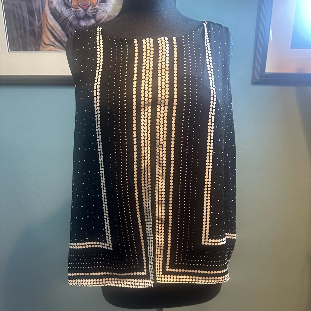 Elle black and White Sleeveless Polka Dot Women's Top size Large
